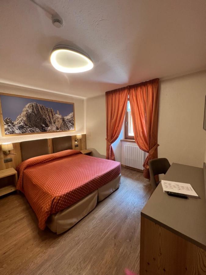Hotel Des Glaciers 쿠르마예 외부 사진