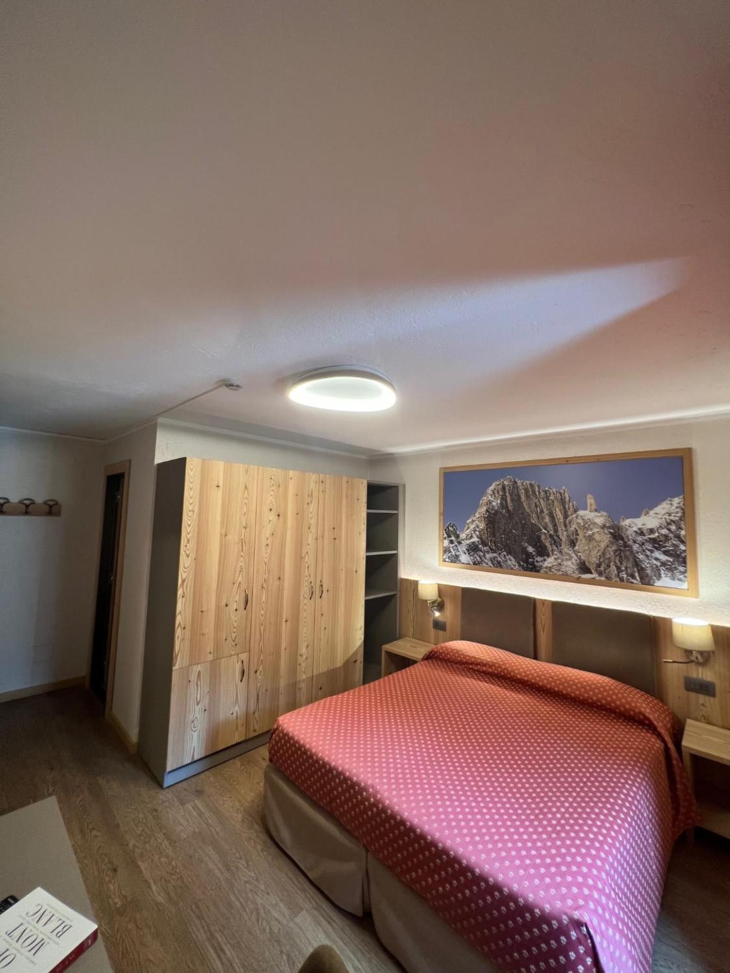 Hotel Des Glaciers 쿠르마예 외부 사진