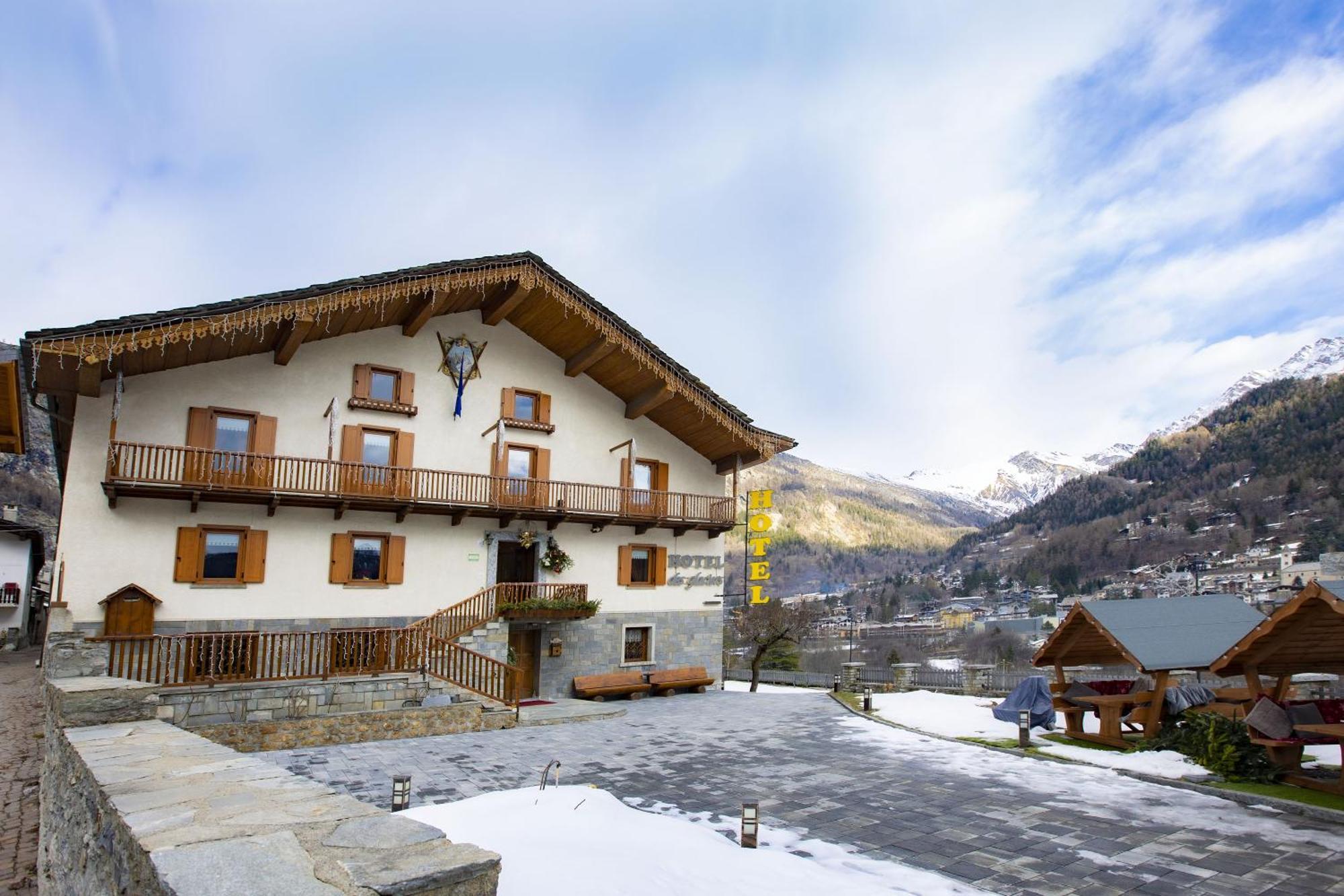 Hotel Des Glaciers 쿠르마예 외부 사진